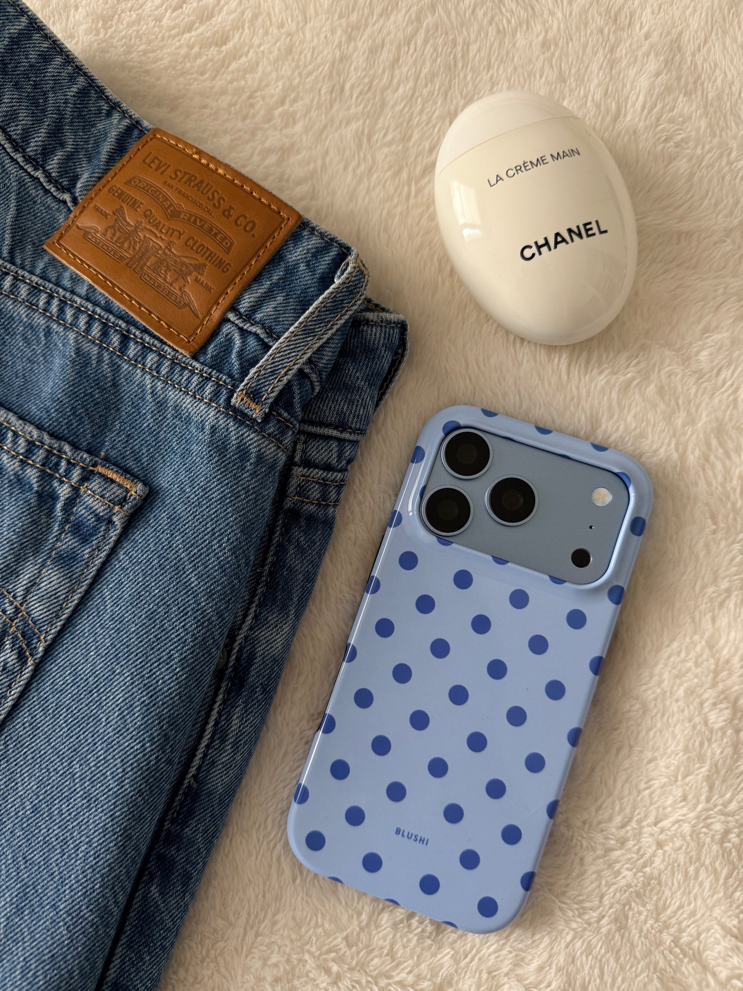 Polka Dot iPhone Case - Light Blue⎪MagSafe